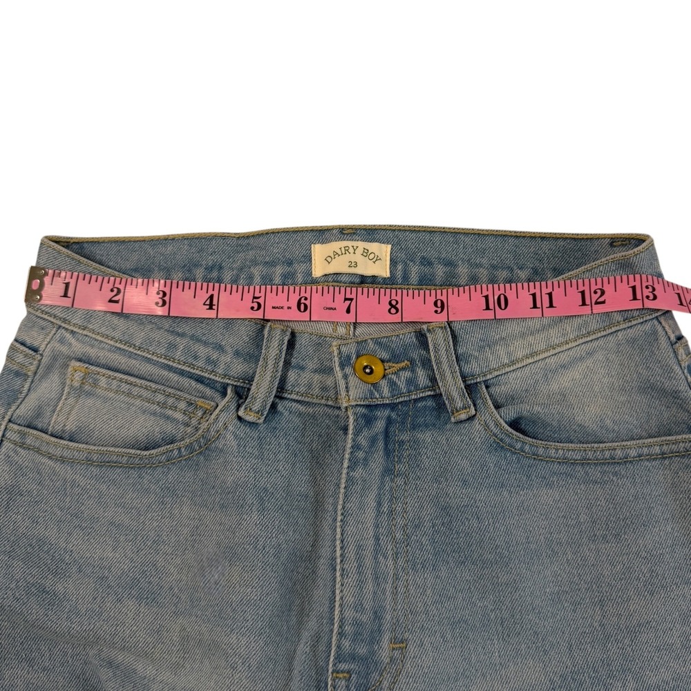 Dairy Boy Light Wash MidRise Straight Leg Blue Denim Jeans Size 23 Paige Lorenze - Picture 4 of 9